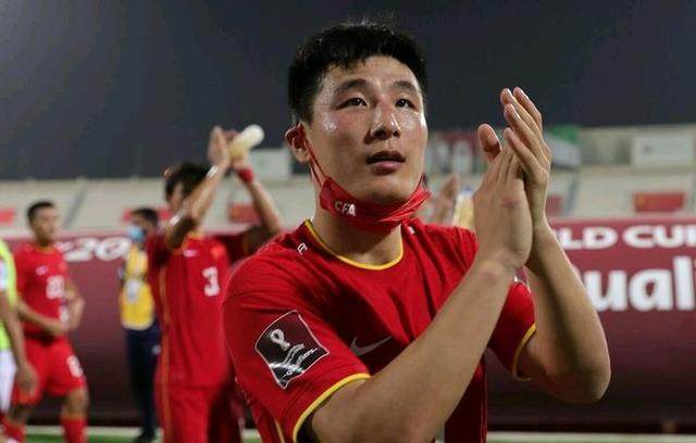 开云体育官网-武磊不解球迷只骂自己 妻子：他喜欢自己承受压力