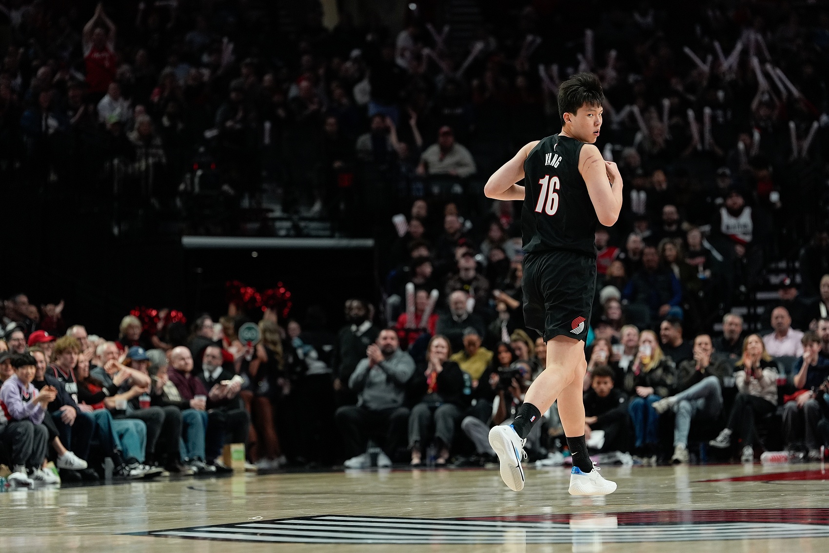 开云体育下载-拓记：开拓者收购成员1月造访中国会面姚明 后者关注杨瀚森G联赛